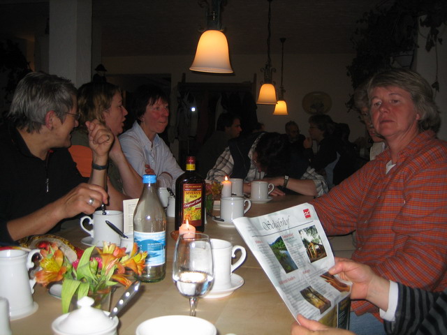 Trink - und Esszeit im Schäferhof!